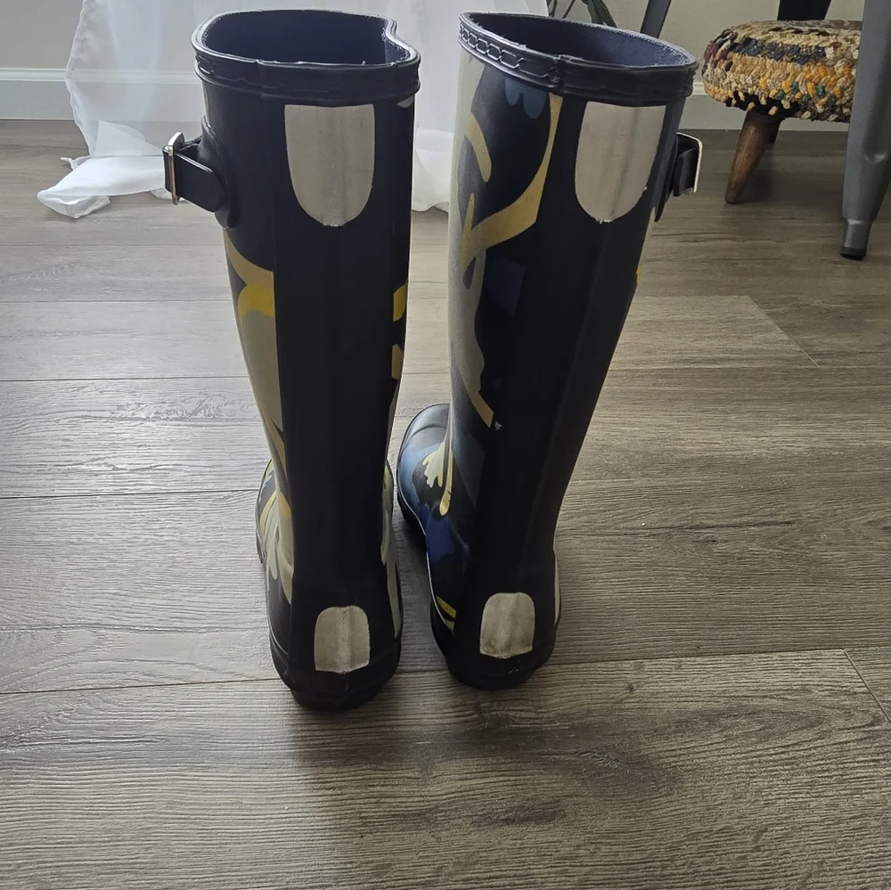 Hunter Tall Rockpool Camo Wellies Big Girl Size 2B